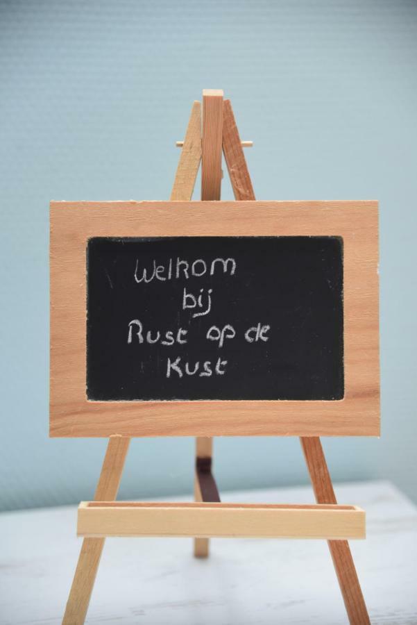 Rust Op De Kust - Villa 10 Pers - 4 Slpk - 2 Badk 米德尔克尔克 外观 照片